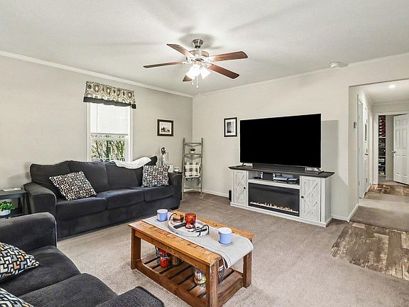 2nd image of 2860 Trepanier Dr