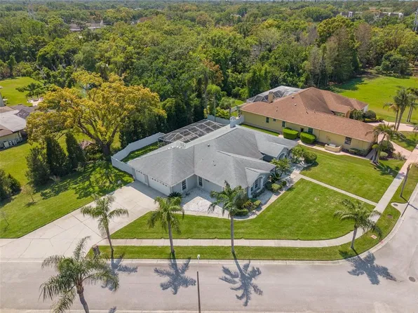 2268 Serenity Ln, Palm Harbor, FL 34683