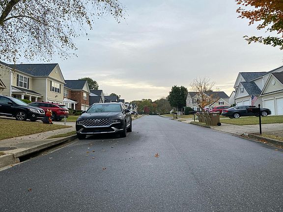 5th image of 4035 Ridgefair Dr