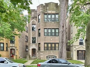 2619 W Greenleaf Ave APT 3, Chicago, IL 60645