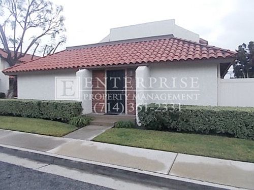 1st image of 4562 Toledo Way