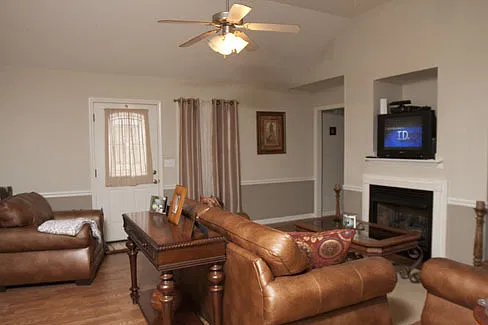 Eagle Pointe — Photo 3