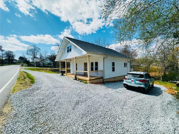 108 Falls Ave, Granite Falls, NC 28630