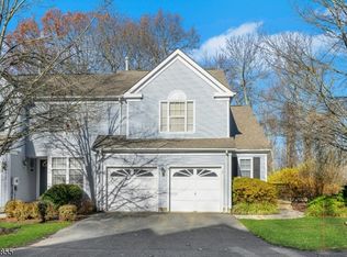 10 Rushmore Ln, Allamuchy Twp., NJ 07840