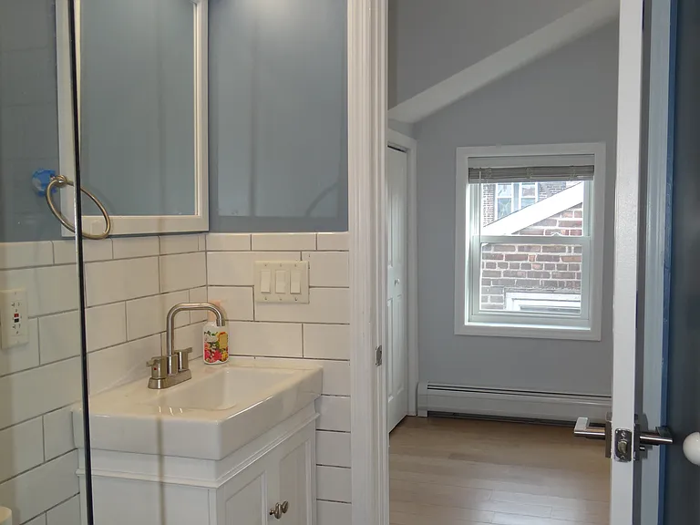 38 Woodcliff Ave — Photo 15
