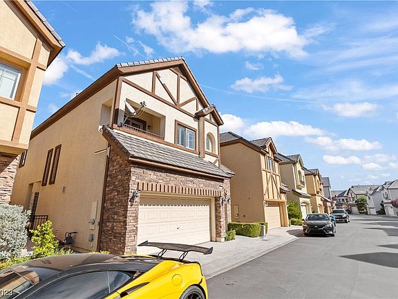 2nd image of 9208 Tudor Park Pl
