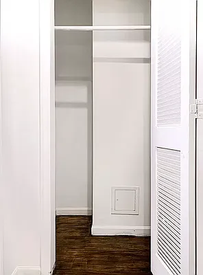 Rented by Monday Morning Management LLC | media 13