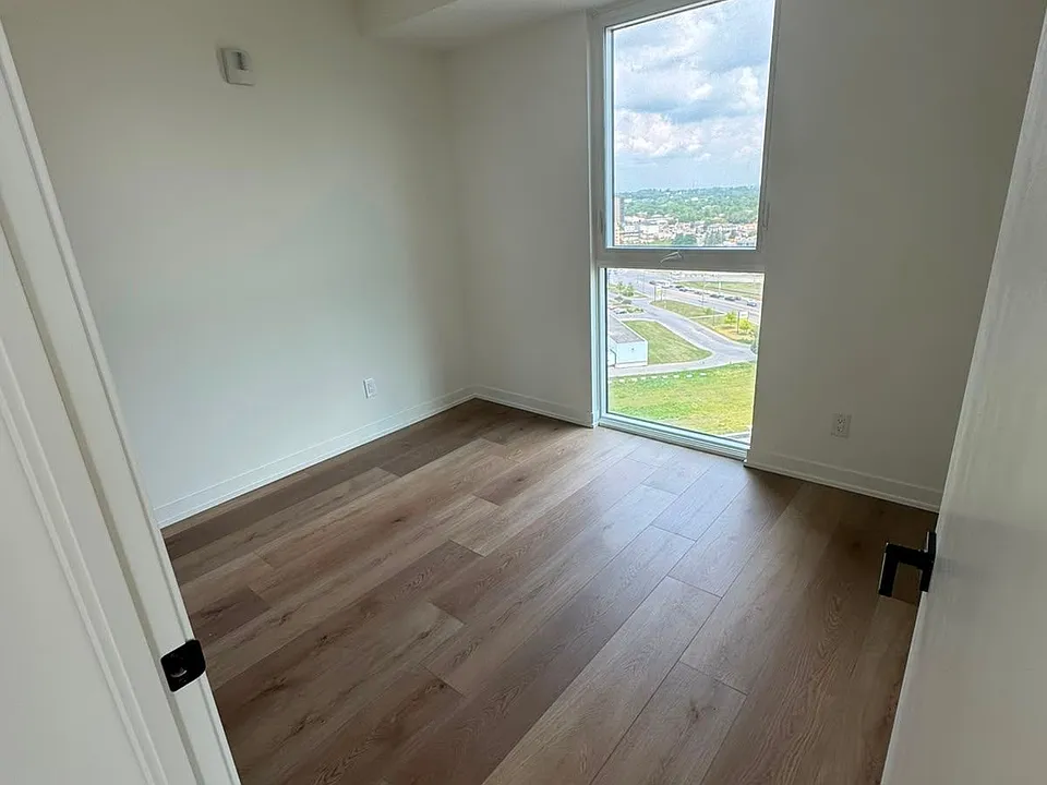 33 Erie Ave #1608