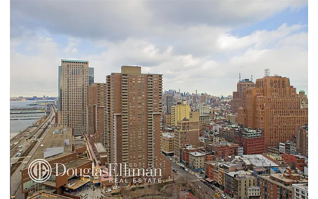 Rented by Douglas Elliman | media 5