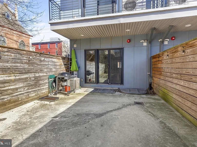 1250 N 25th St #A — Photo 20
