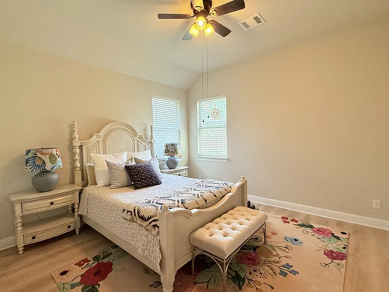 8805 Cedar Basin Dr — Photo 22