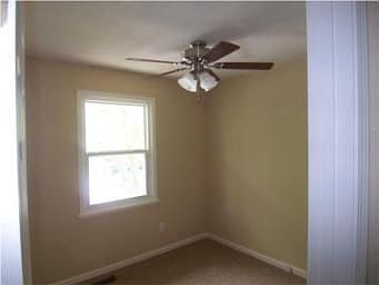 3rd image of 637 N Powahatan Dr