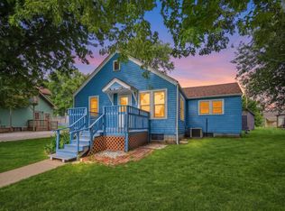 805 Hickory St, Wakefield, KS 67487