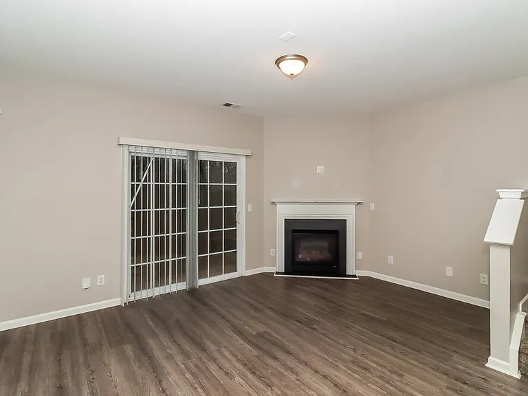 3064 Summerfield Ridge Ln — Photo 7