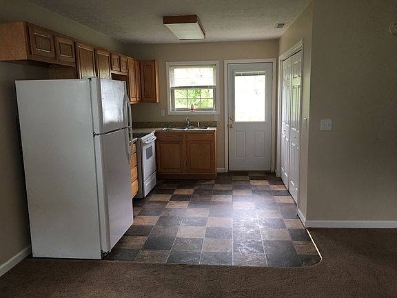 5th image of Duplex # Hwy 2078