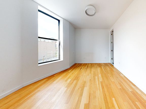 5th image of 336 Flatbush Ave #4B
