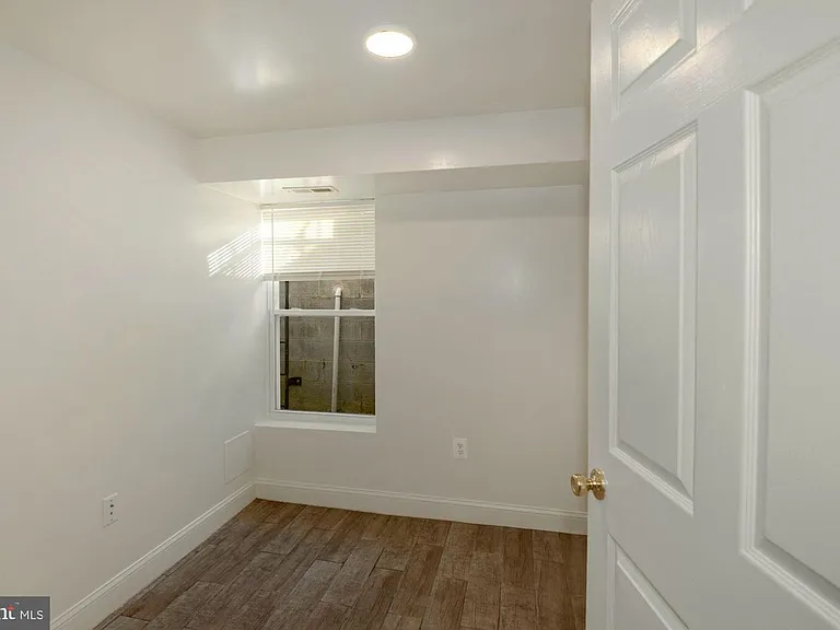 212 Orange St SE #2 — Photo 4