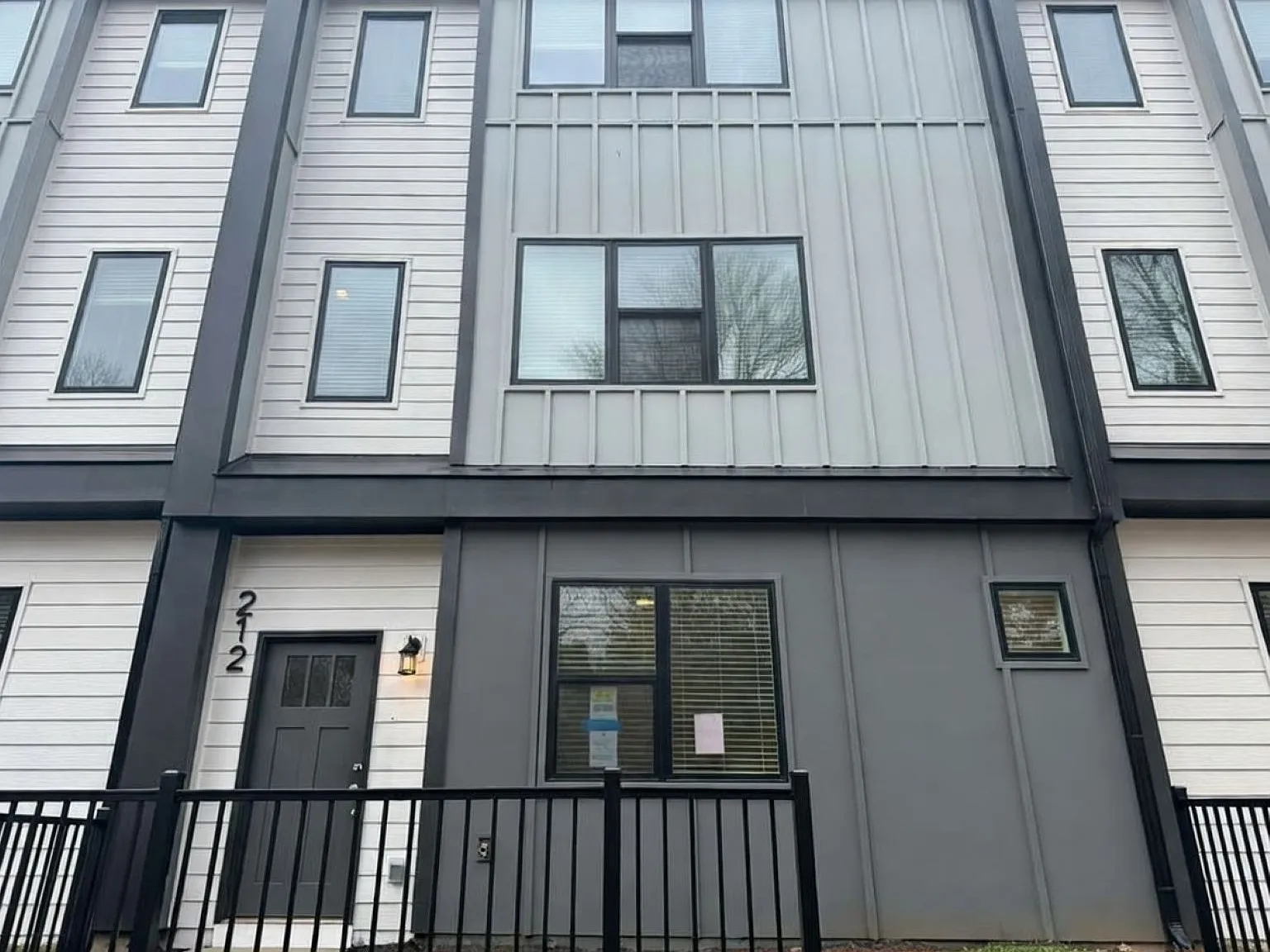 212 Nelson Avenue - 1 — Photo 3