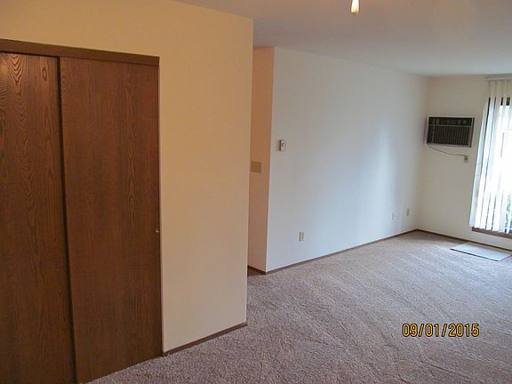 Enrty closet in Dining room