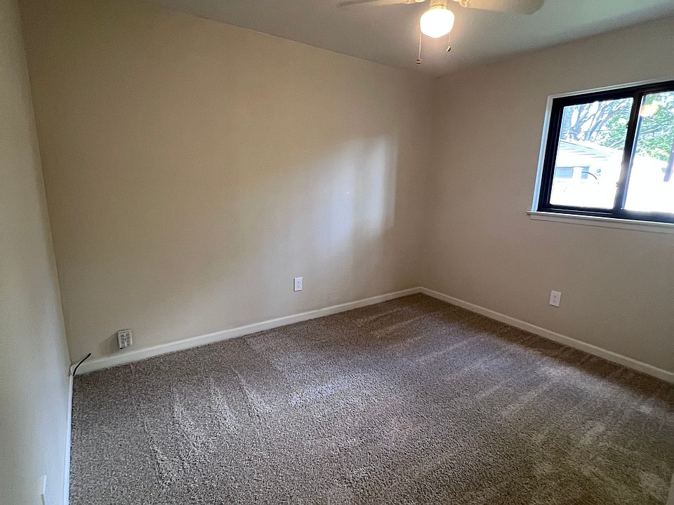 14049 Marvin St, photo 8