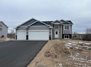 22860 Topaz St, Saint Cloud, MN 56301