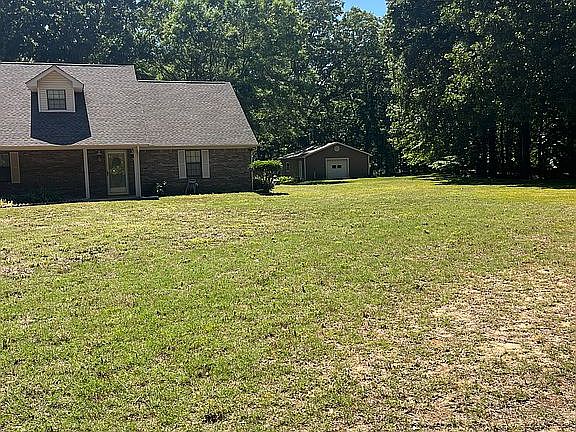 2nd image of 175 Indian Hills Lake Dr