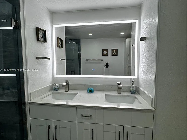 228 Orchid St — Photo 27