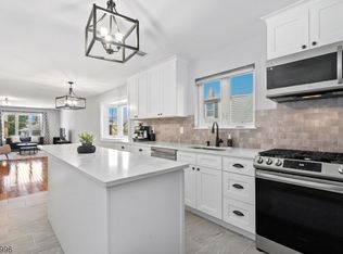 176 Unita Prospect St, Garfield, NJ 07026