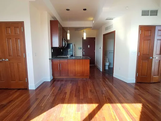 Rented by Compass | media 17