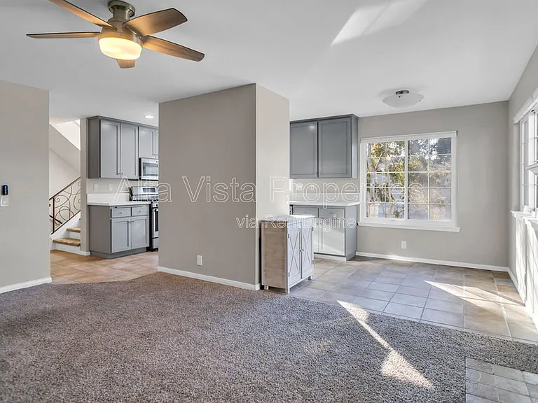 7960 Mission Vista Dr — Photo 17