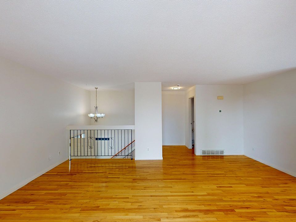 1st image of 225 Sabrina Way SW