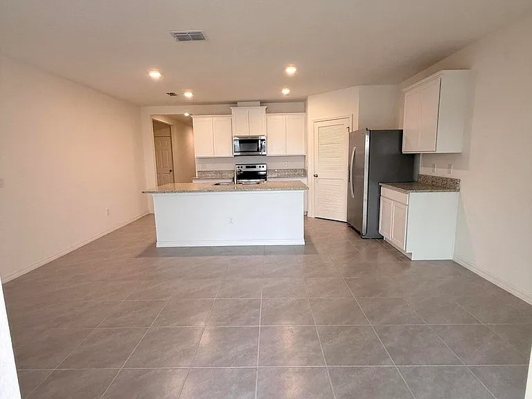 4984 Amasa Cir — Photo 4