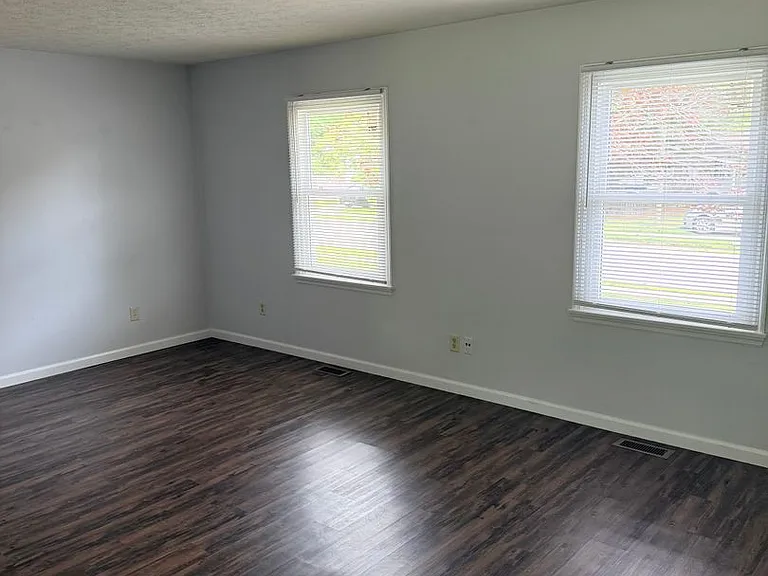 3505 W Festive Dr — Photo 7
