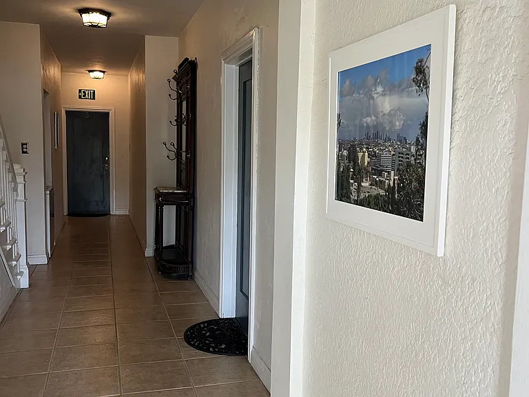 222 N Chevy Chase Dr #5 — Photo 17