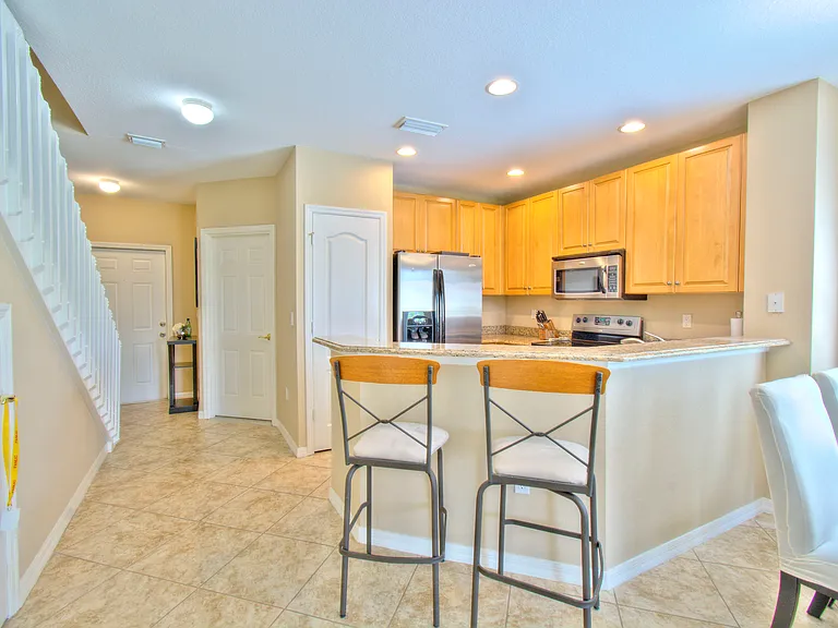 8682 Athena Ct — Photo 6