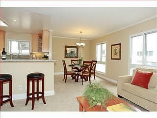 5th image of 80 John Glenn Cir