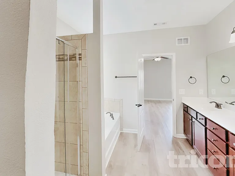 820 Mesa Verde Pl — Photo 11