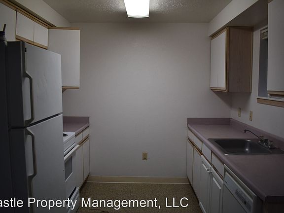3rd image of 123 E Elmore St #8025689