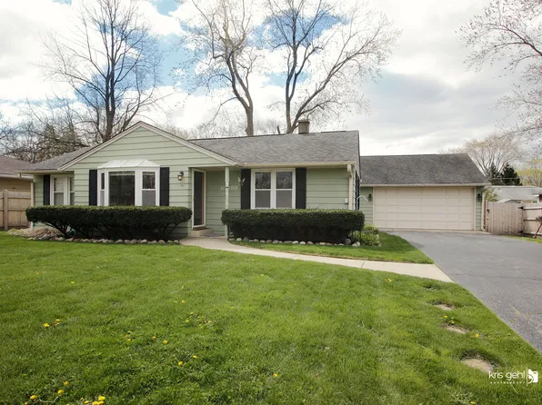 10389 W Crissy Ave, Beach Park, IL 60099