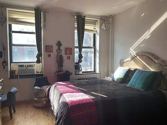 Rented by Corcoran | media 7