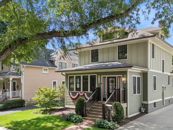 (undisclosed Address), Downers Grove, IL 60515