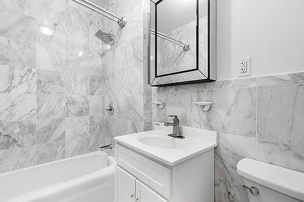 Rented by CitySites Real Estate Group | media 17