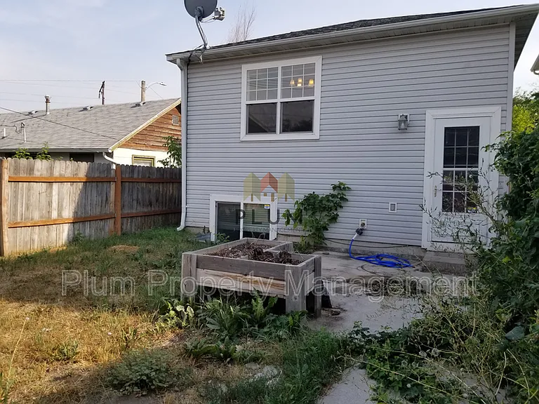 1620 S 14th St W — Photo 29