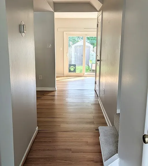 18610 Phoebe Way — Photo 4