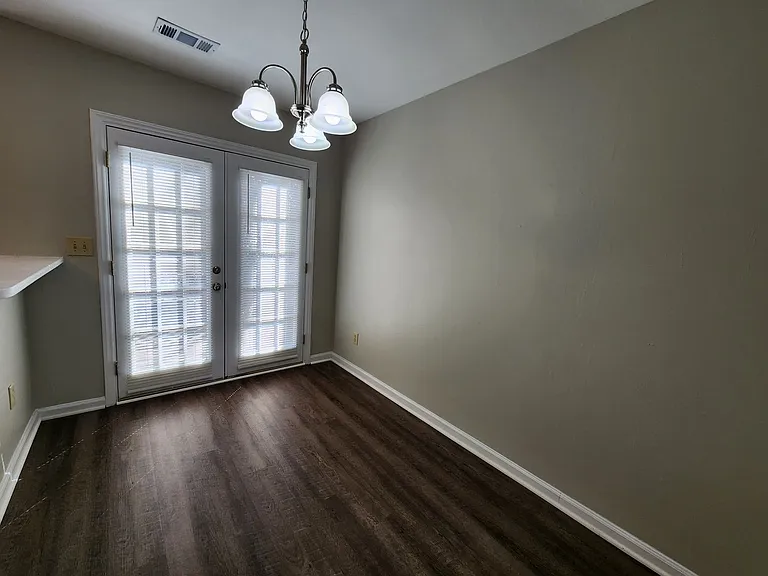 6360 Windsor Gate Ln — Photo 8