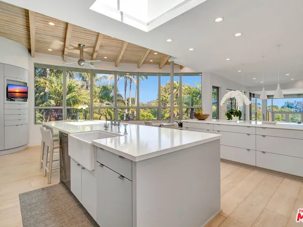 28775 Sea Ranch Way, Malibu, CA 90265