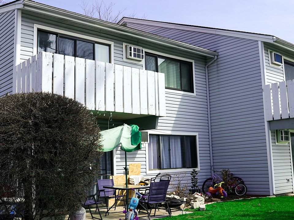 1st image of 3350 Bayside Dr Unit 6