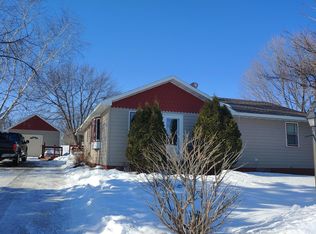 148 2nd Ave, Spicer, MN 56288