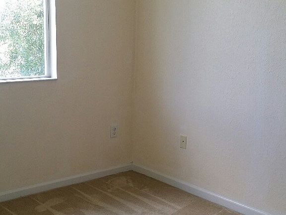 5th image of 1436 SE 24th Ct