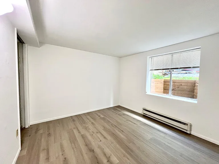 2421 NW 59th St #3 — Photo 13